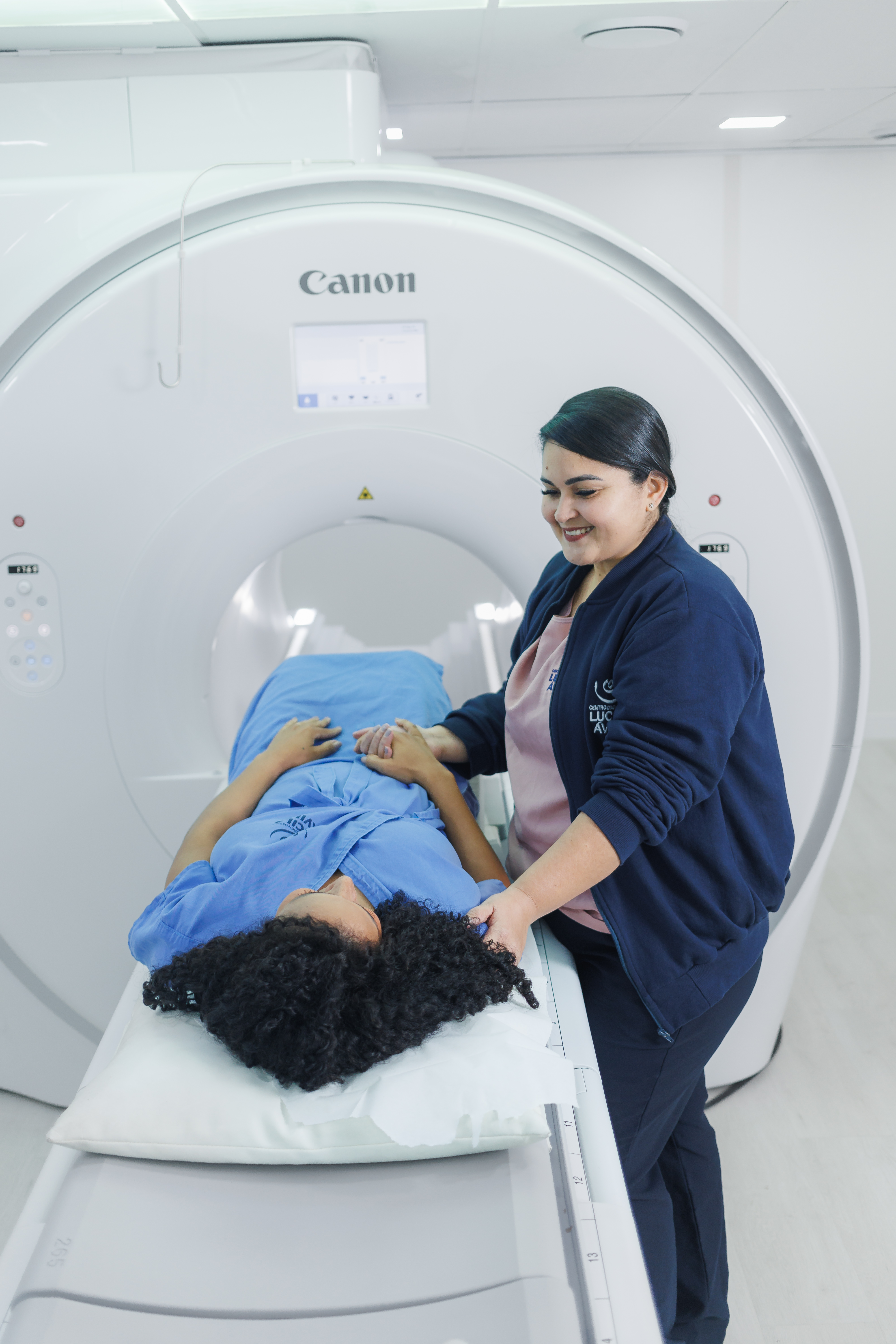Equipamento de ressonância magnética